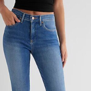 Express Women's Skinny Mid Rise Skinny Jeans with stretch EUC - $25.00